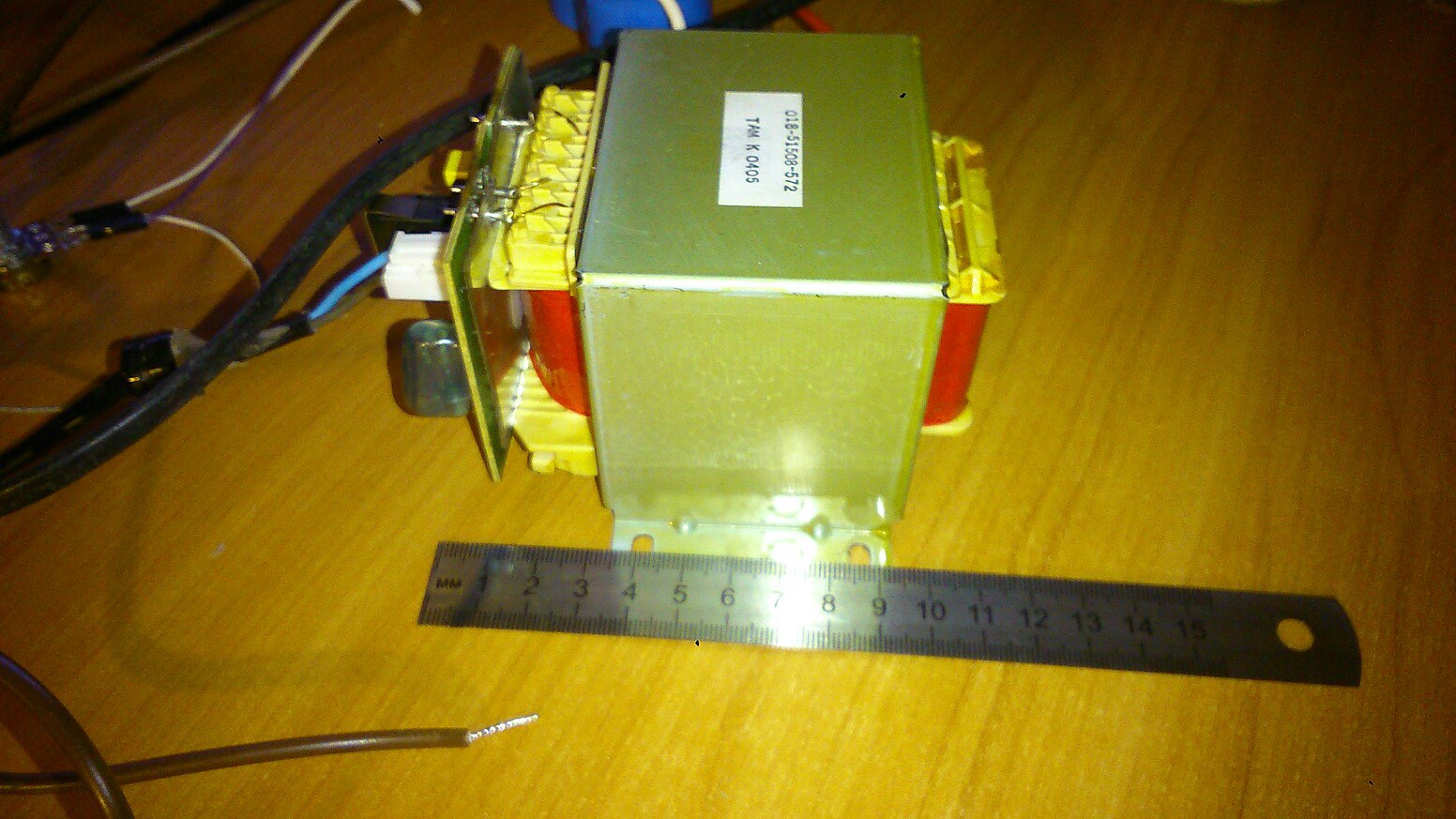 Трансформатор на 230 вольт 2ампера