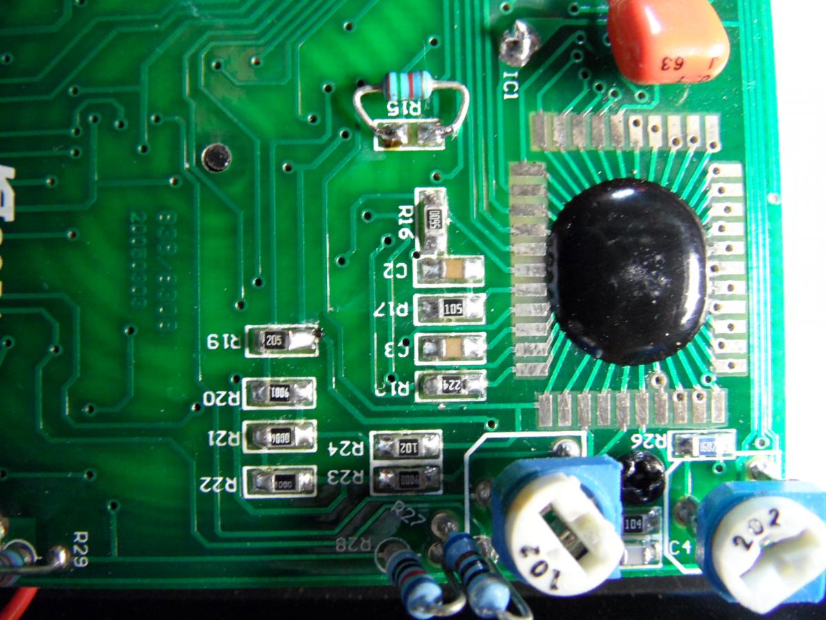 Цифровой  Dt-838 Помогите Определить Резистор - Ремонт .