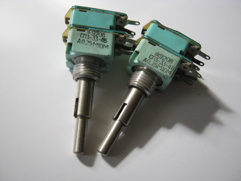 Сп 3 го. Переменный резистор сп3. Сдвоенный переменный резистор сп3-33-24. Переменный резистор сп3 33и. Резистор сп3-33.
