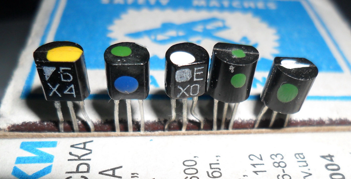 Кт3102 цоколевка. Транзисторы кт3102 пластмассовый маркировка. Цветная маркировка транзисторов кт3102 кт3107. Цветовая маркировка транзисторов кт503. Кт3102 цветовая маркировка.